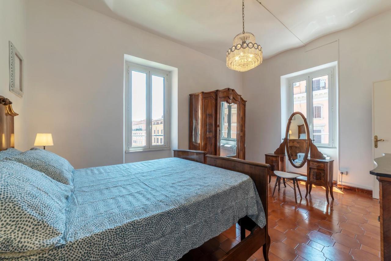 Santa Maria Maggiore Roomy&Bright Flat Roma Esterno foto